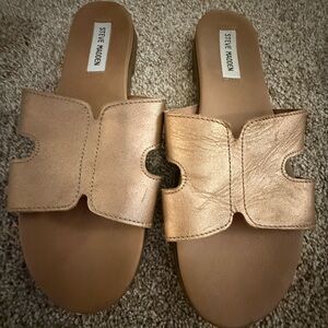 Steve Madden Women's Rose Gold  Slide Sandals